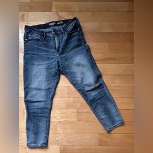 Levi's Blue Skinny Jeans with Stretch